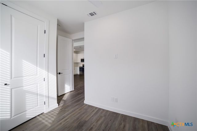587 E Basel Street, New Braunfels, TX 78130