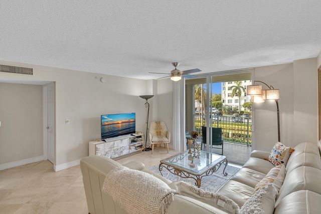 3606 S Ocean Boulevard 205, Highland Beach, FL 33487