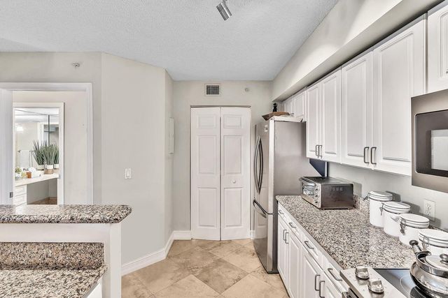 3606 S Ocean Boulevard 205, Highland Beach, FL 33487