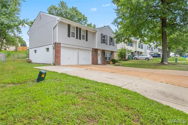 3152 Pinebrook Drive, Arnold, MO 63010
