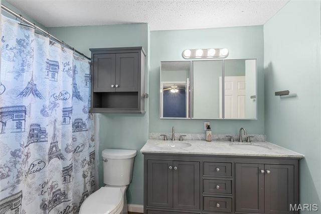 3152 Pinebrook Drive, Arnold, MO 63010