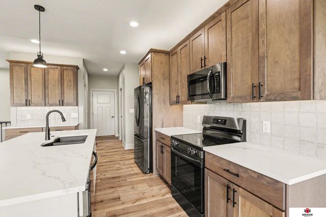 7942 Ponce Drive, Lincoln, NE 68516