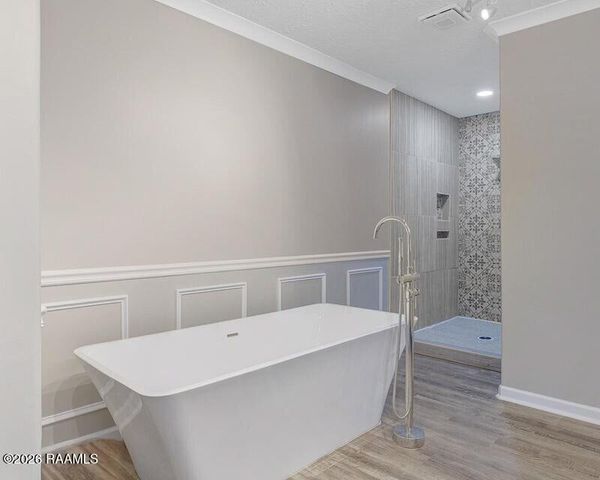 1145 Auguillard Rd, Breaux Bridge, LA 70517