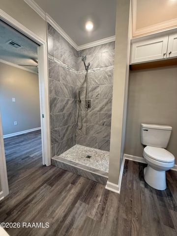 1145 Auguillard Rd, Breaux Bridge, LA 70517