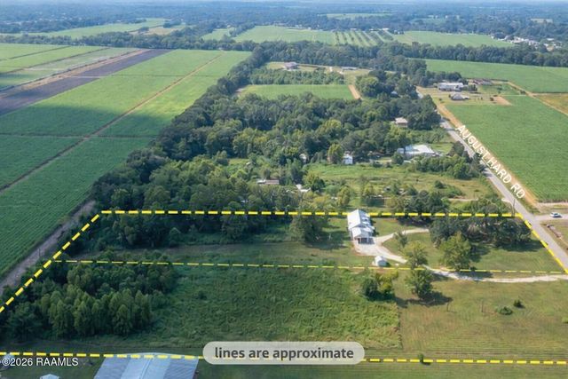 1145 Auguillard Rd, Breaux Bridge, LA 70517