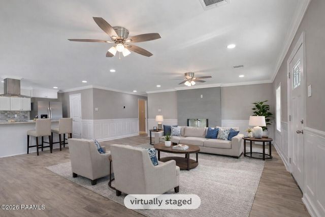 1145 Auguillard Rd, Breaux Bridge, LA 70517