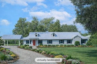 1145 Auguillard Rd, Breaux Bridge, LA 70517