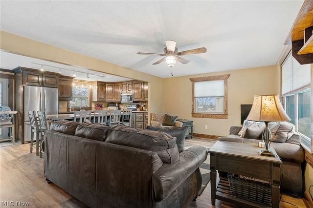 2120 Edmar Street, Louisville, OH 44641