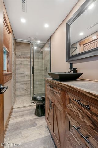 2120 Edmar Street, Louisville, OH 44641