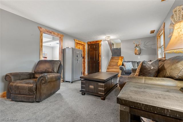 2120 Edmar Street, Louisville, OH 44641