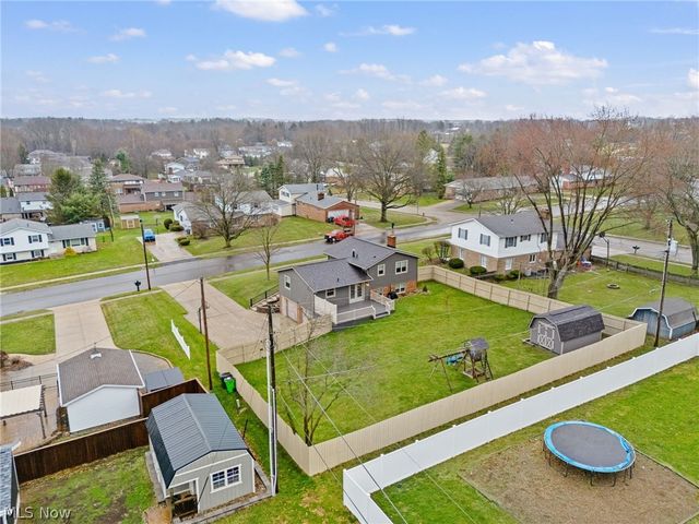 2120 Edmar Street, Louisville, OH 44641