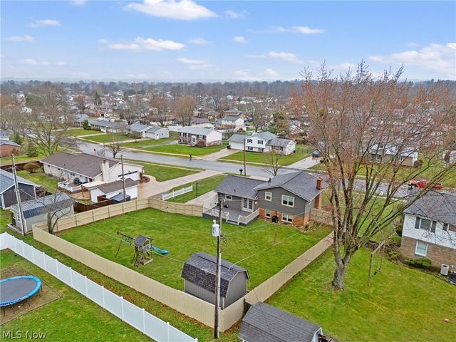 2120 Edmar Street, Louisville, OH 44641