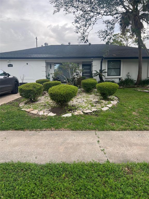 5526 Kuldell Drive, Houston, TX 77096
