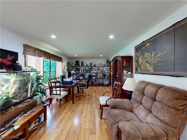 32145 Sedgefield Oval, Solon, OH 44139