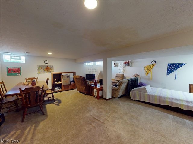 32145 Sedgefield Oval, Solon, OH 44139