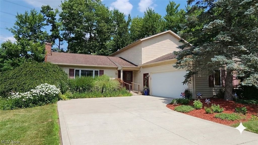 32145 Sedgefield Oval, Solon, OH 44139