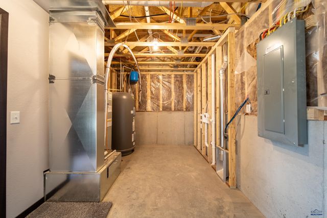 1252 KODIAK DRIVE, Box Elder, SD 57719