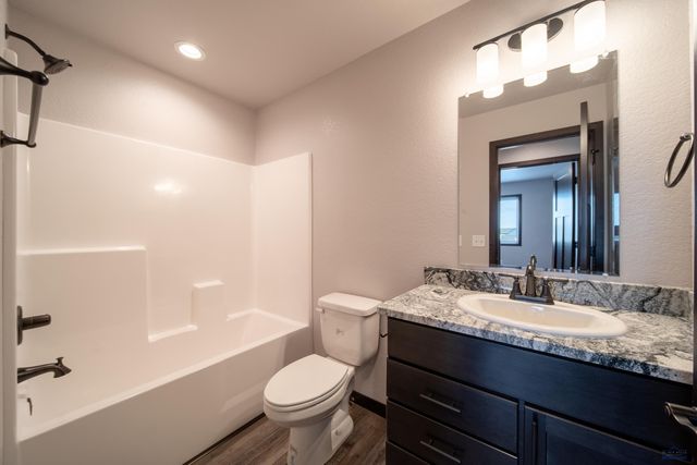 1252 KODIAK DRIVE, Box Elder, SD 57719