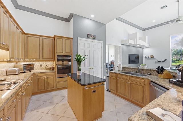 2488 Provence Circle, Weston, FL 33327