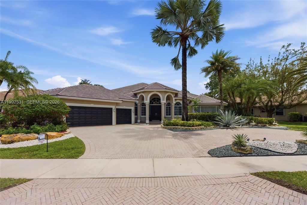 2488 Provence Circle, Weston, FL 33327