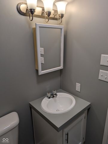 260 Hawthorne Drive, North Vernon, IN 47265