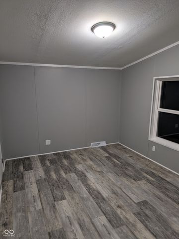 260 Hawthorne Drive, North Vernon, IN 47265