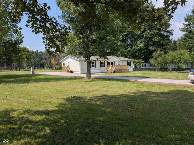 260 Hawthorne Drive, North Vernon, IN 47265