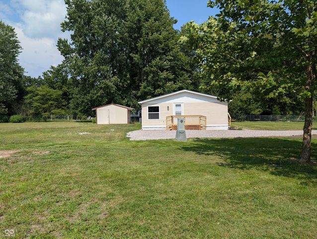 260 Hawthorne Drive, North Vernon, IN 47265