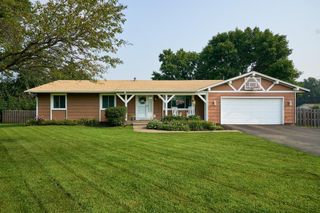 16400 Luther Way, Eden Prairie, MN 55346