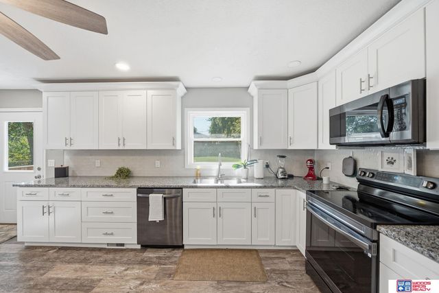 6701 Adams Street, Lincoln, NE 68507