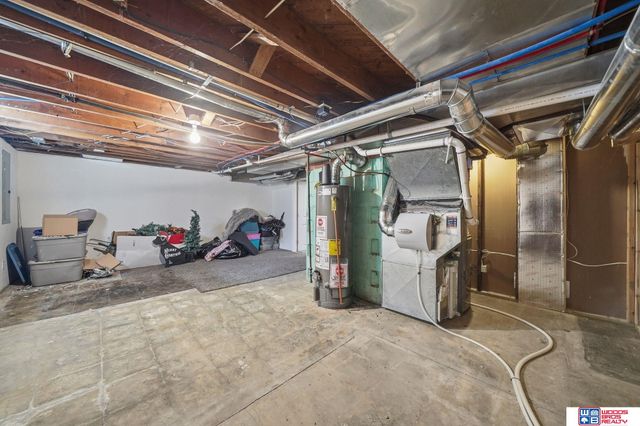 6701 Adams Street, Lincoln, NE 68507