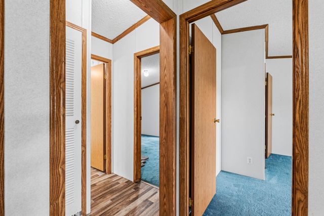 18509 S 1600 Road, Nevada, MO 64772