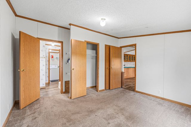 18509 S 1600 Road, Nevada, MO 64772