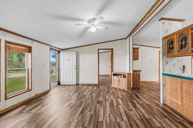 18509 S 1600 Road, Nevada, MO 64772