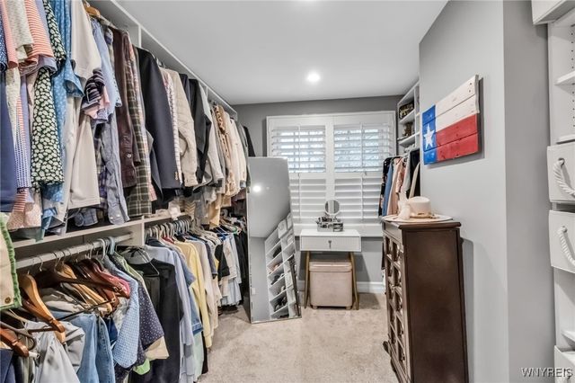 160 High Park Blvd, Amherst, NY 14226