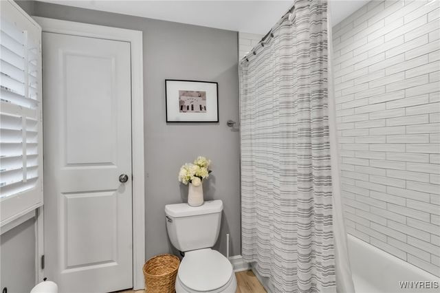 160 High Park Blvd, Amherst, NY 14226