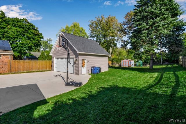 160 High Park Blvd, Amherst, NY 14226