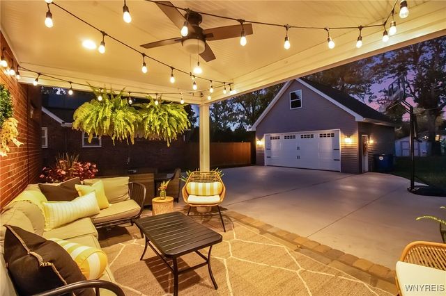 160 High Park Blvd, Amherst, NY 14226