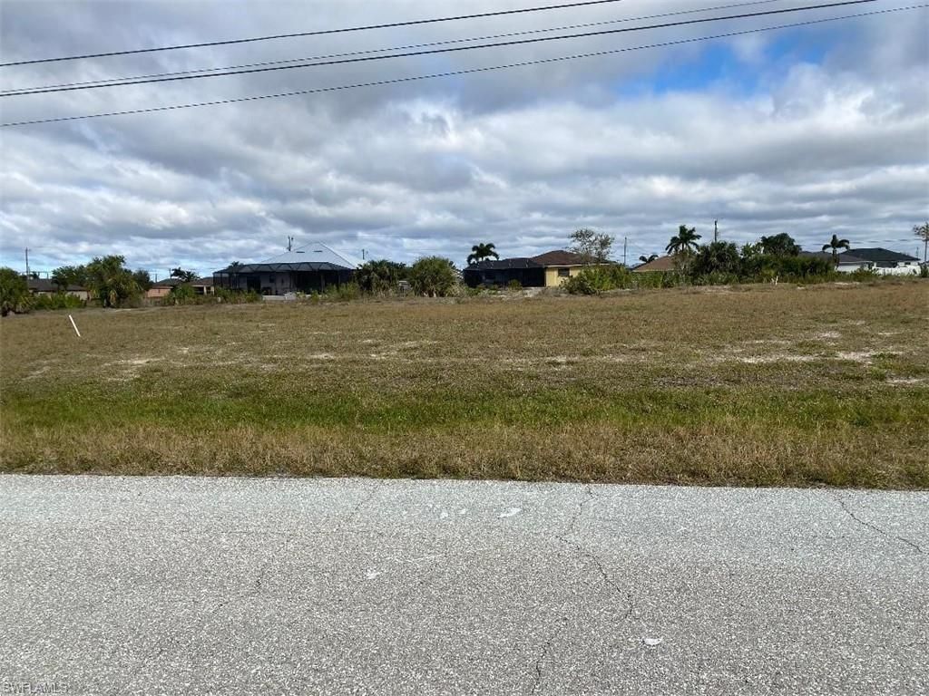 2207 NW 3rd TER, CAPE CORAL, FL 33993 — photo 4