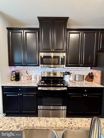 105 MERIDIAN LN, Sewell, NJ 08080