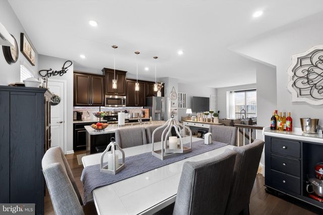 105 MERIDIAN LN, Sewell, NJ 08080