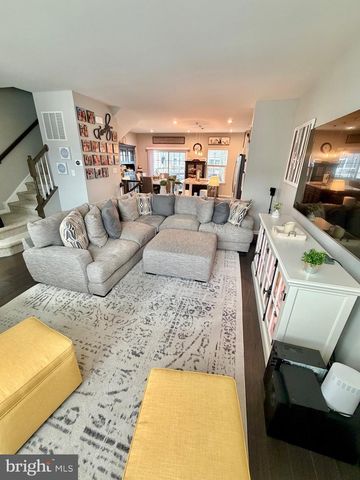 105 MERIDIAN LN, Sewell, NJ 08080