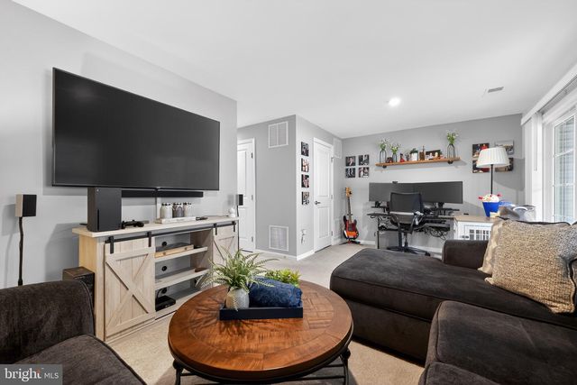 105 MERIDIAN LN, Sewell, NJ 08080