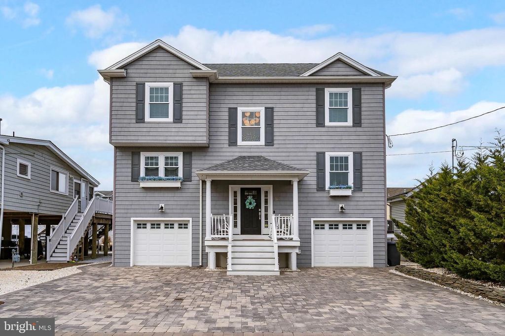 56 NANCY DRIVE, Manahawkin, NJ 08050