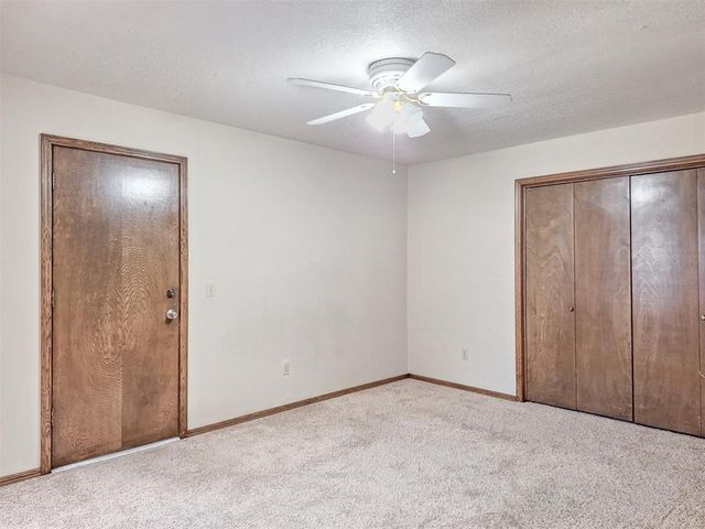 11929 N Mustang Road, Yukon, OK 73099