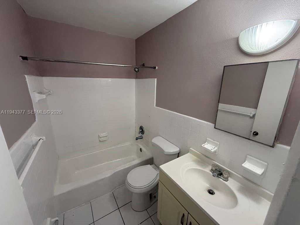 2916 Funston Street 53A, Hollywood, FL 33020