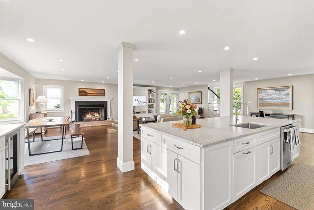 8612 TILGHMAN ISLAND RD, Wittman, MD 21676