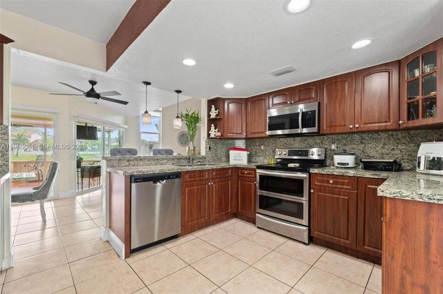 3309 San Remo Cir, Homestead, FL 33035