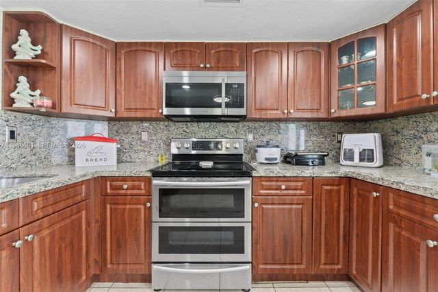 3309 San Remo Cir, Homestead, FL 33035