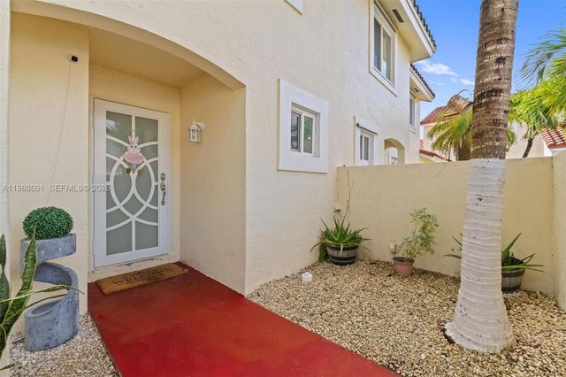 3309 San Remo Cir, Homestead, FL 33035